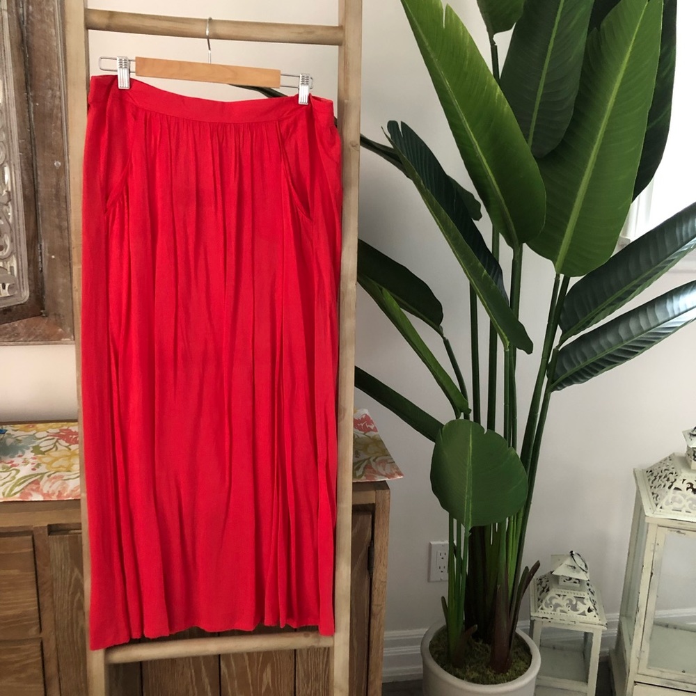 ♦️Coral Red maxi skirt with pockets
